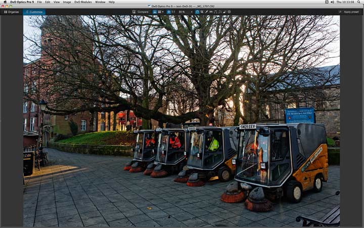full screen image view