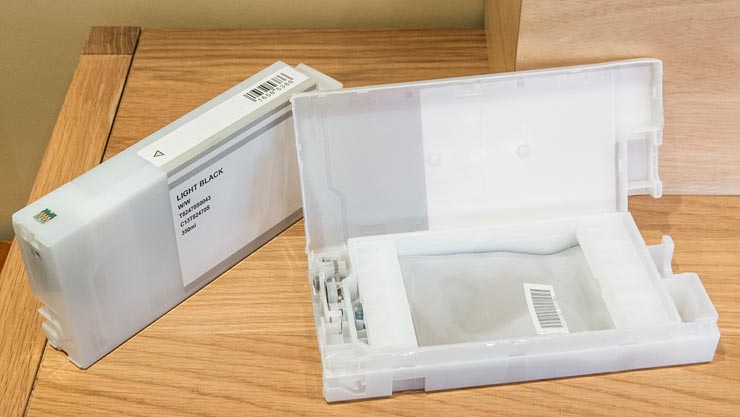 two P7000 ink cartridges