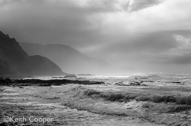 Black and white view of the Oregon coast