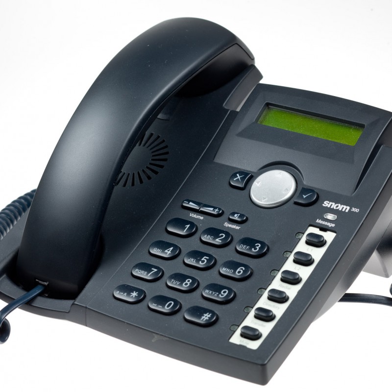 Snom telephone