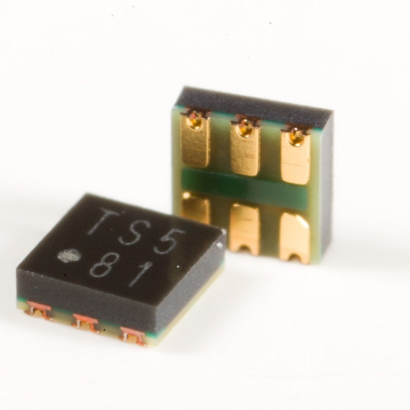 Two electronic components