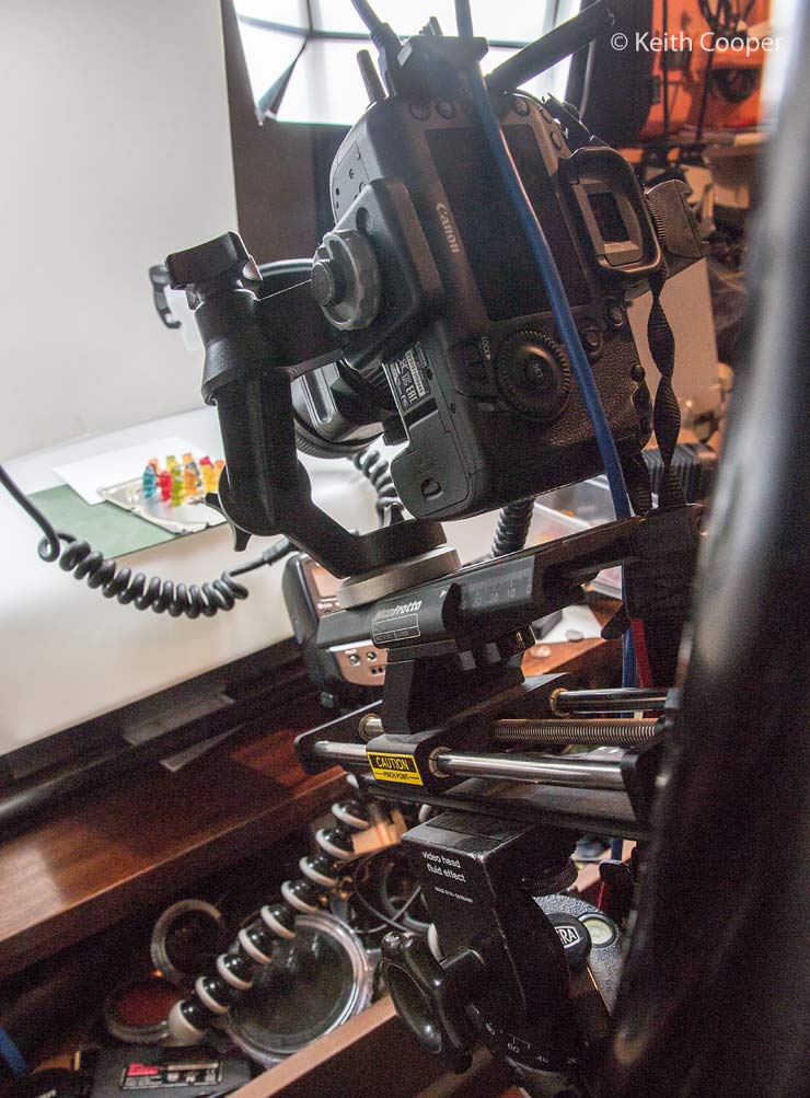 macro camera support