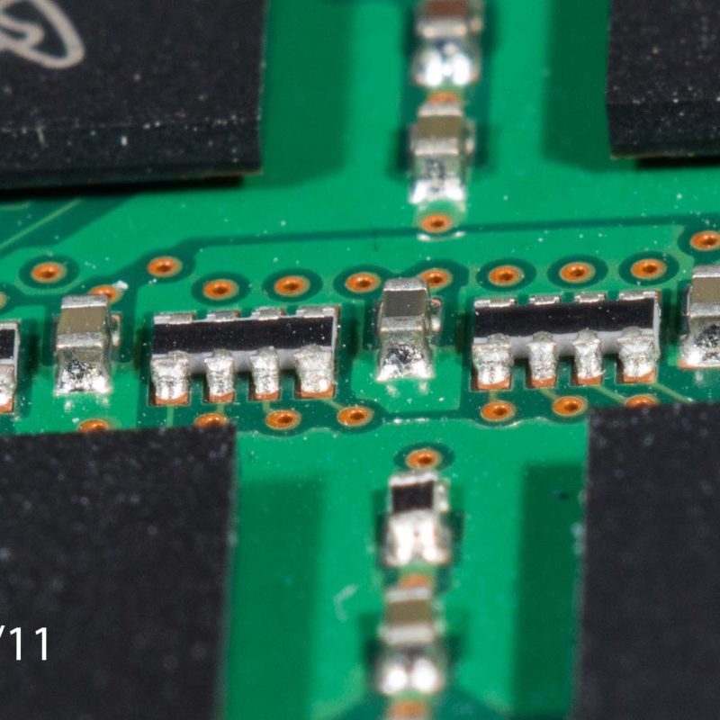 closest detail f11 100%