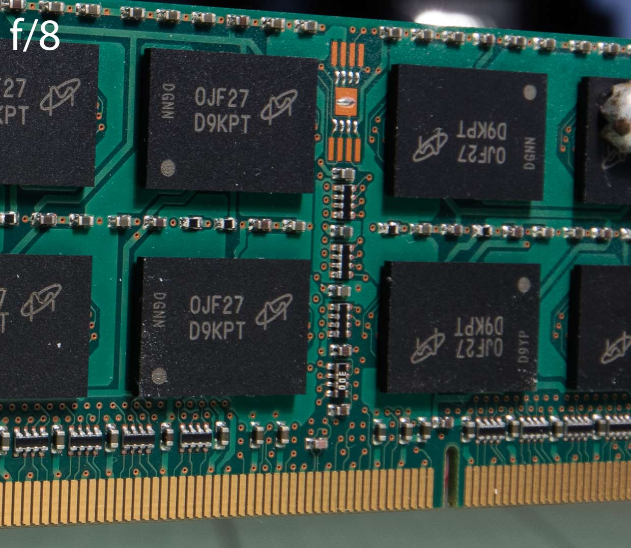F8-tilt-100