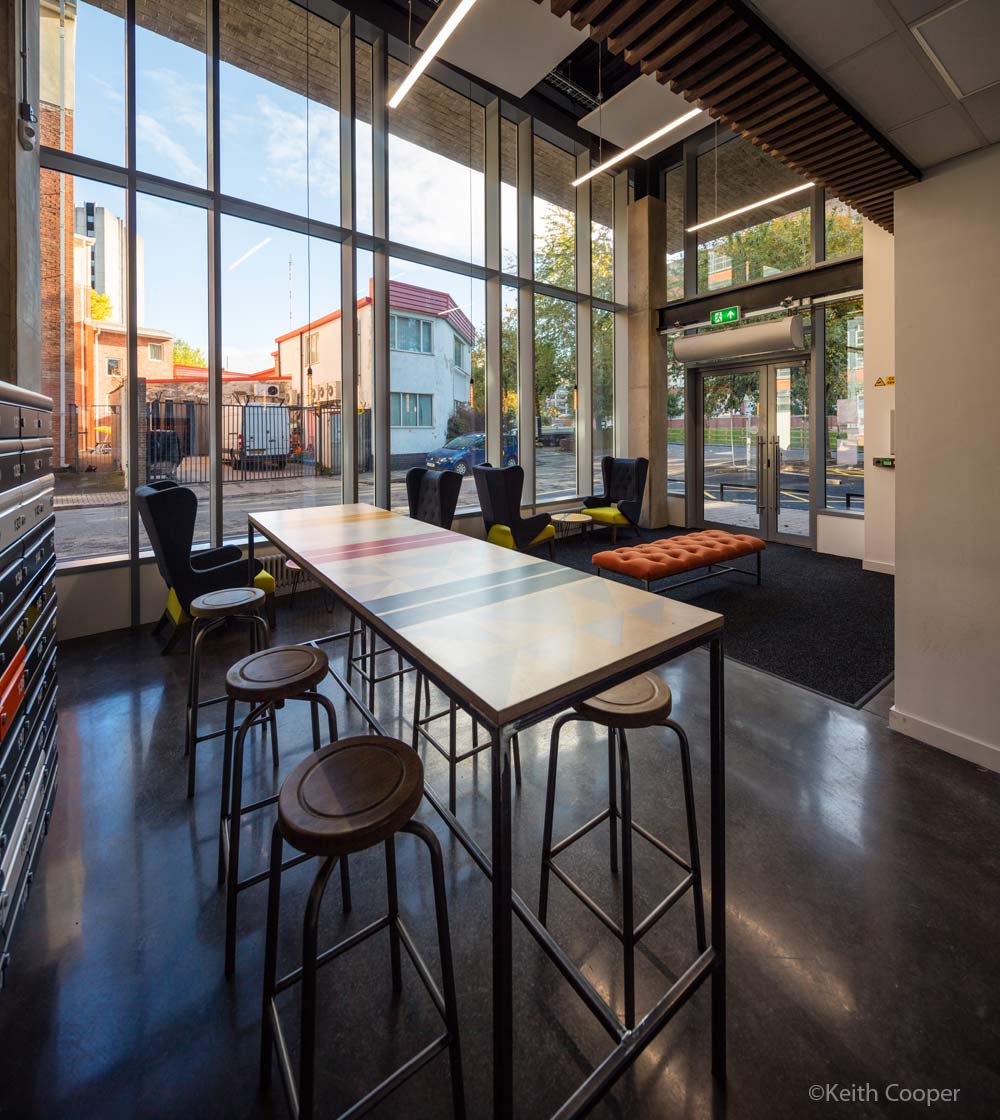 primus table interior