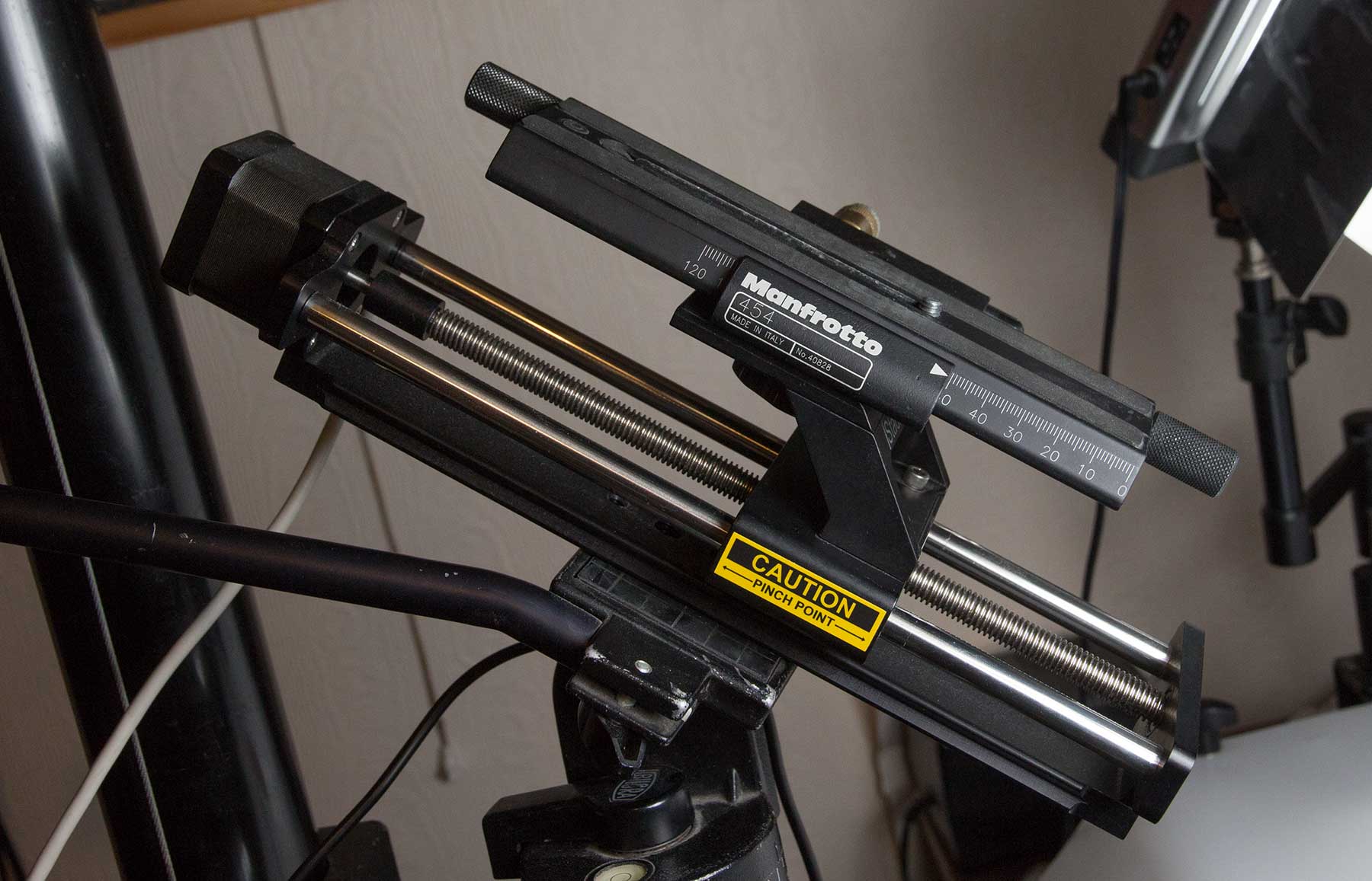 stackshot-with-slide-rail