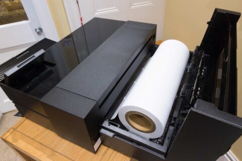 Setting up the P900 roll paper unit
