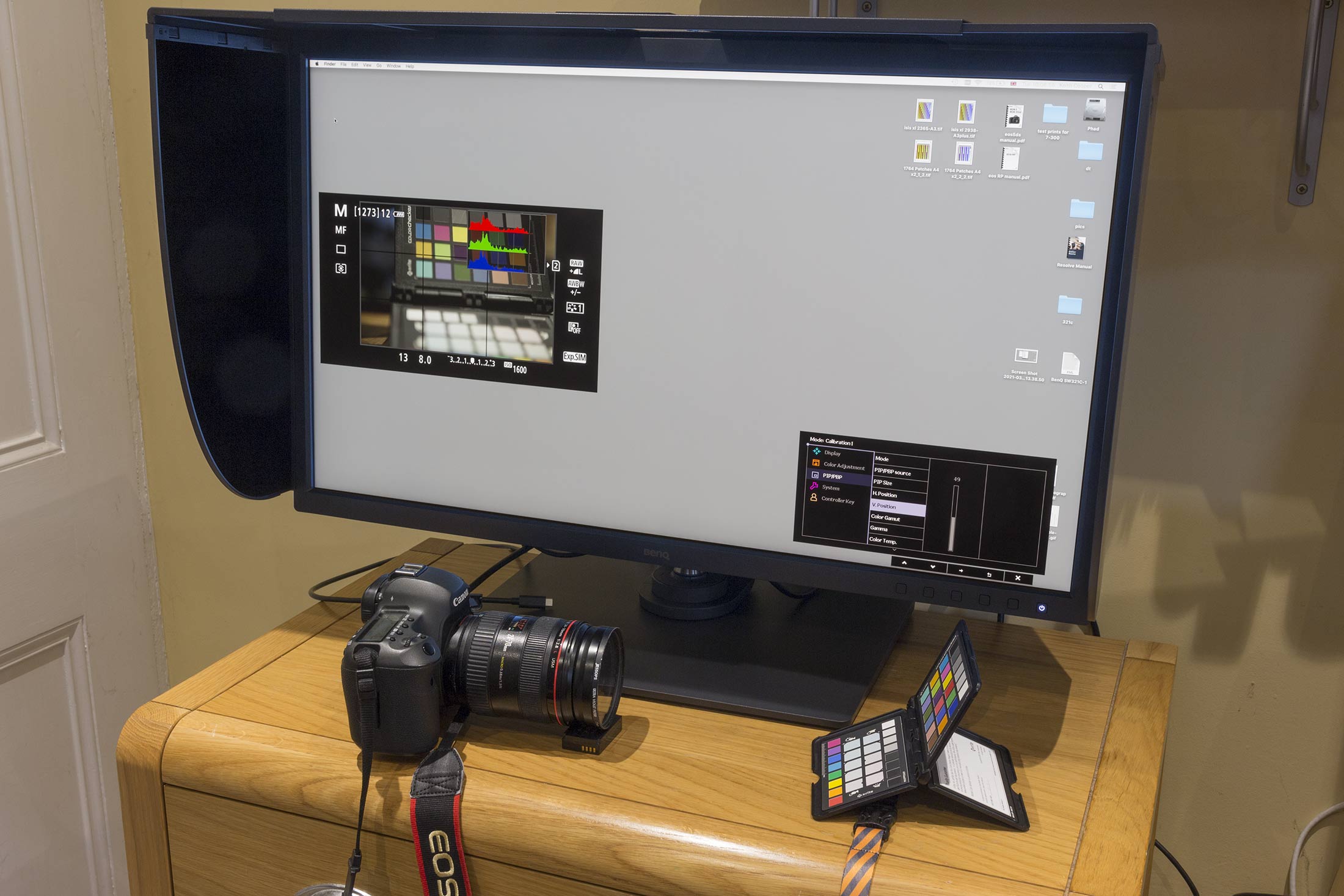picture-in-picture