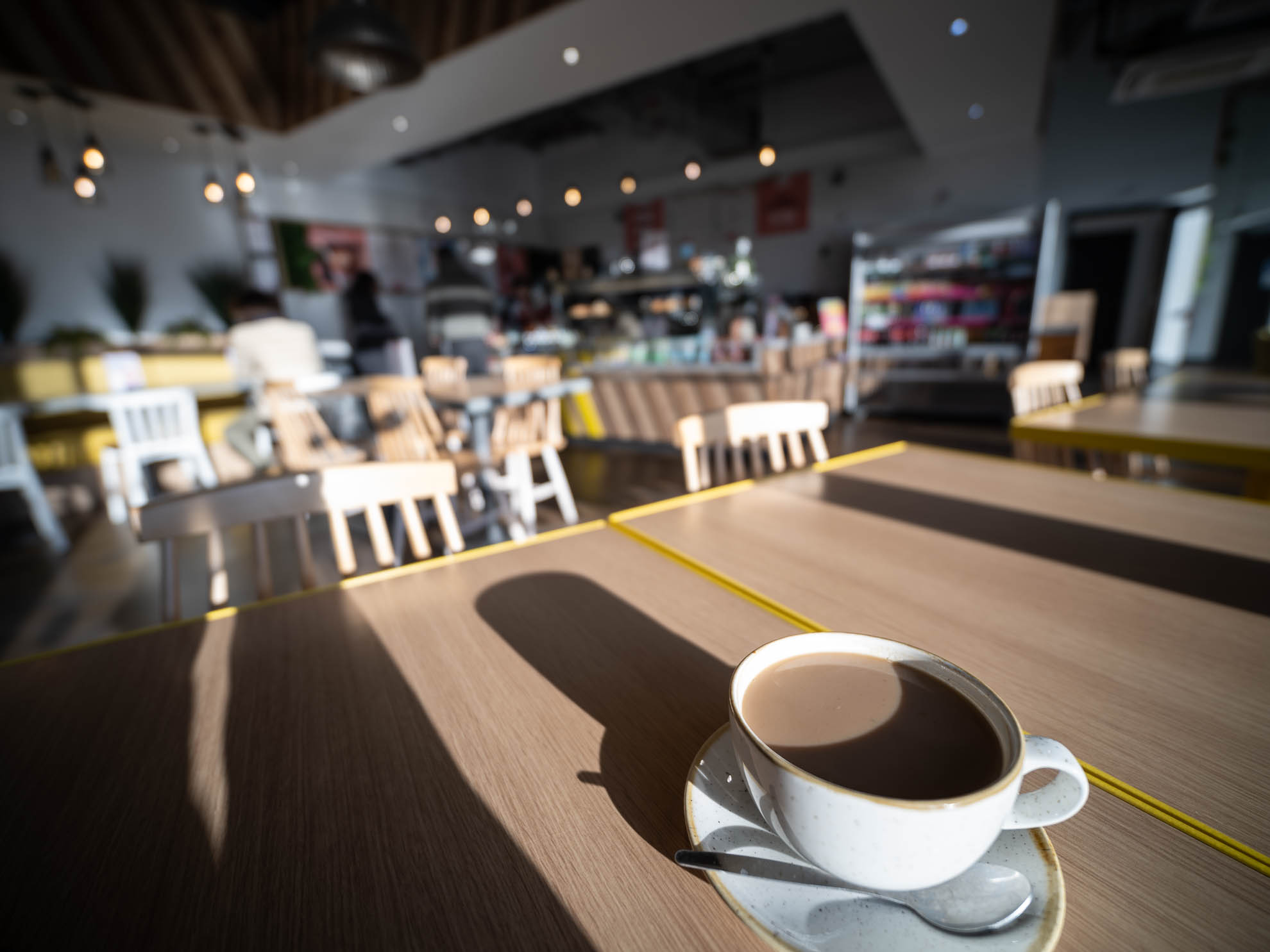 coffee f/2.8
