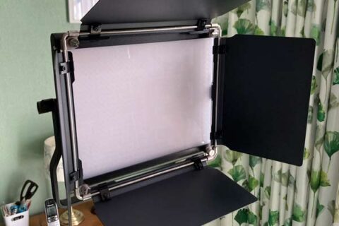 Video: Neewer panel light NL-660 portable LED light kit