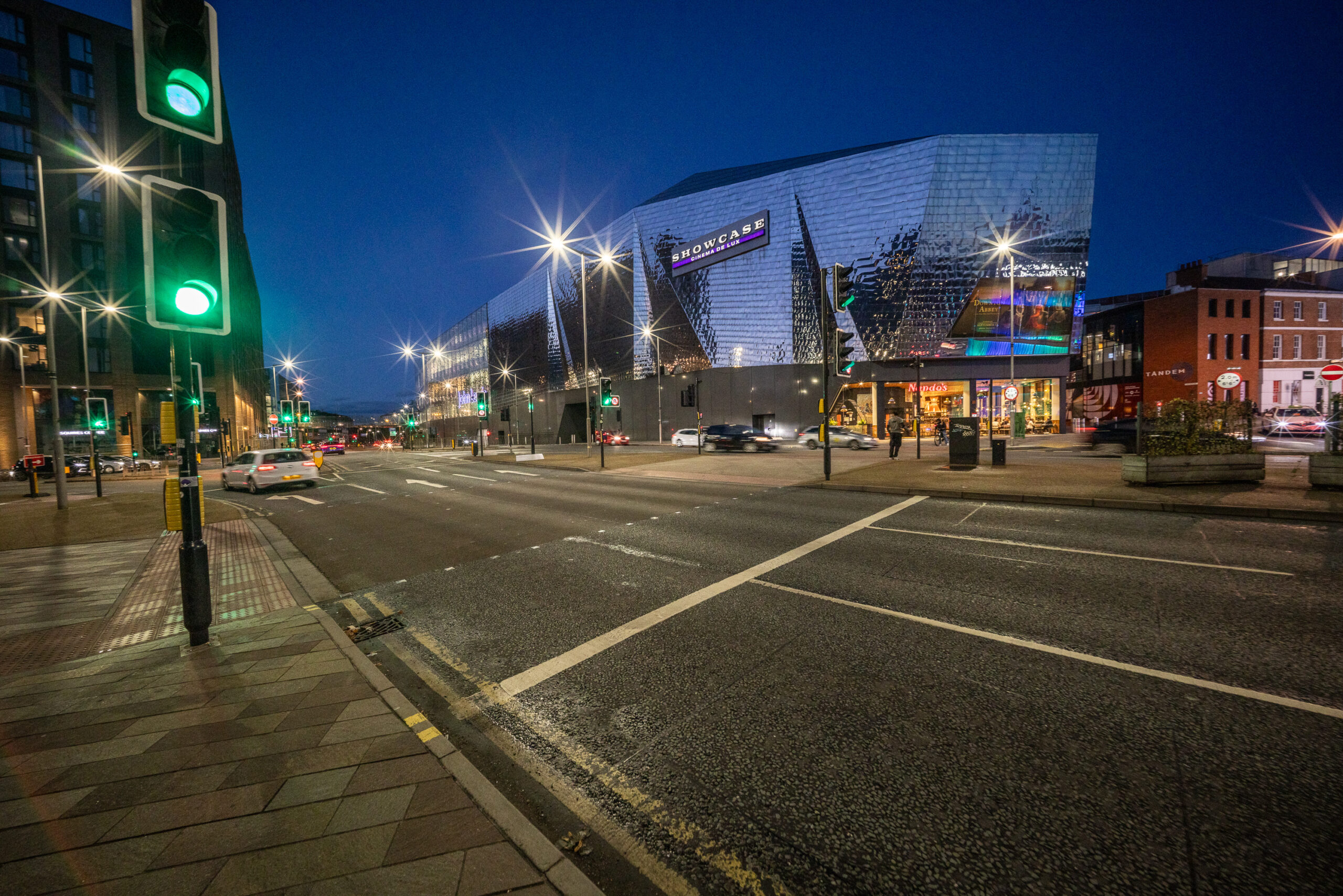Dusk in the city 12mm